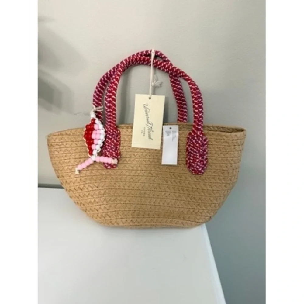 Universal Thread Straw Mini Tote Handbag Womens OS Natural Pink Fish Charm NWT